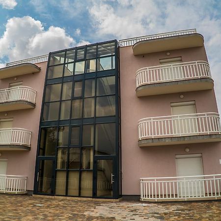 Apartments Malina Vir Ngoại thất bức ảnh